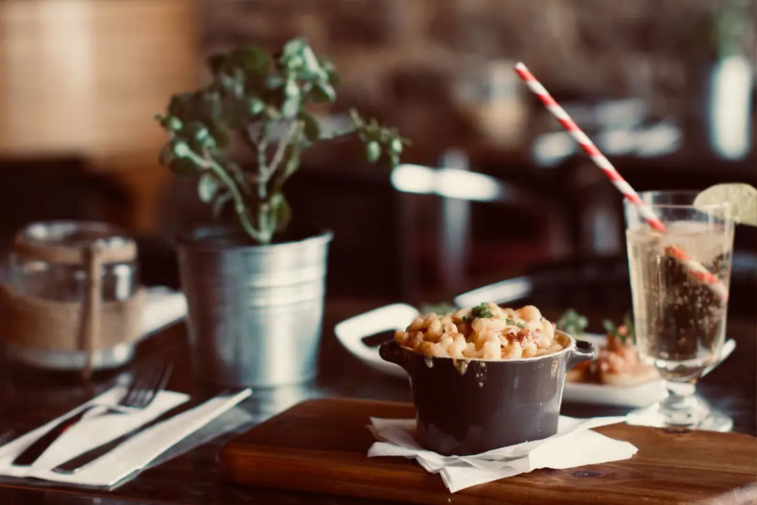 Dining table with mac-n-cheese